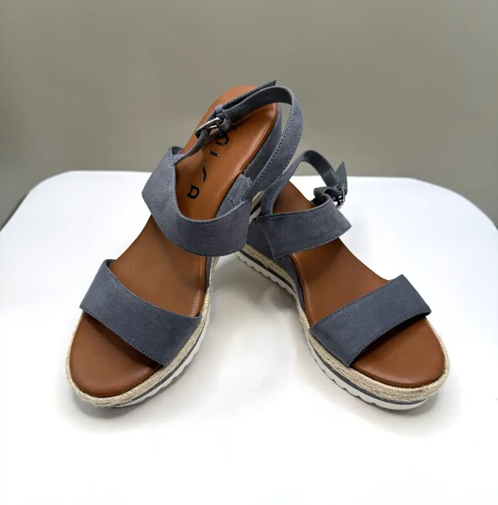 Unisa Women's 9M Blue Denim Like Wedge Sandal